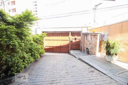 Casa à venda com 262m², 4 quartos e 3 vagas Casa à venda com 262m², 4 quartos e 3 vagasgaragem