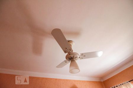 Casa à venda com 262m², 4 quartos e 3 vagas Casa à venda com 262m², 4 quartos e 3 vagassala jantar