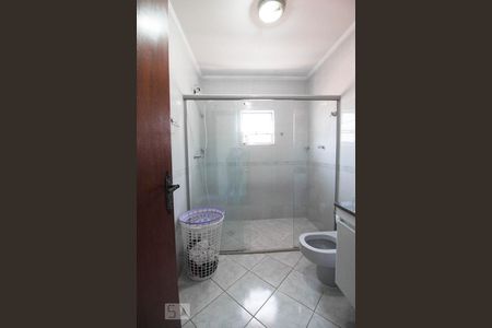 Casa à venda com 262m², 4 quartos e 3 vagas Casa à venda com 262m², 4 quartos e 3 vagassuite quarto 1