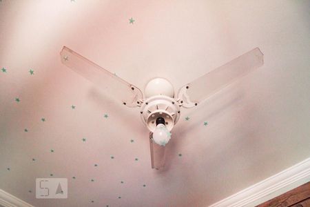 Casa à venda com 262m², 4 quartos e 3 vagas Casa à venda com 262m², 4 quartos e 3 vagasquarto 2