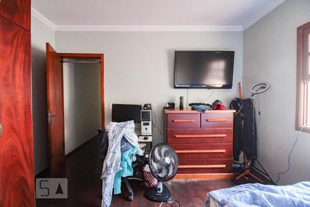 Casa à venda com 262m², 4 quartos e 3 vagas Casa à venda com 262m², 4 quartos e 3 vagasquarto 3