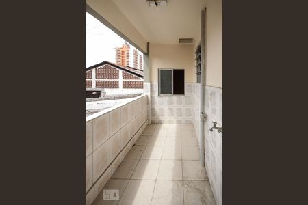 Apartamento para alugar com 60m², 2 quartos e sem vaga Apartamento para alugar com 60m², 2 quartos e sem vagaVaranda - Área de serviço