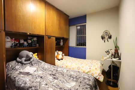 Quarto 1 de apartamento à venda com 2 quartos, 60m² em Vila Amélia, São Paulo