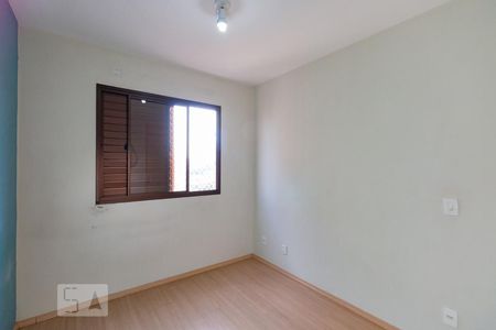 Quarto 1 de apartamento à venda com 3 quartos, 56m² em Vila Araguaia, São Paulo