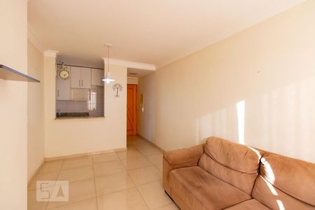 Sala de apartamento à venda com 3 quartos, 56m² em Vila Araguaia, São Paulo