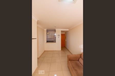 Sala de apartamento à venda com 3 quartos, 56m² em Vila Araguaia, São Paulo