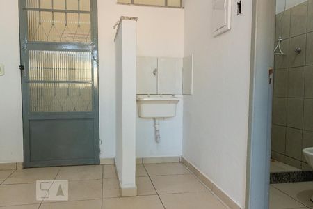 Detalhe da sala/cozinha de apartamento para alugar com 1 quarto, 54m² em Campo Grande, Rio de Janeiro