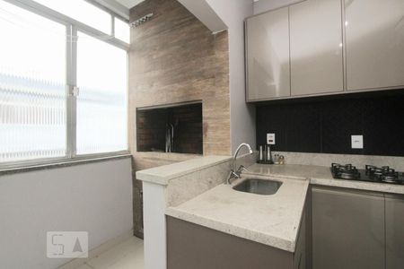 Apartamento à venda com 154m², 3 quartos e 1 vagaCOZINHA