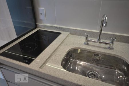 Apartamento à venda com 37m², 1 quarto e 1 vaga Apartamento à venda com 37m², 1 quarto e 1 vagaCozinha