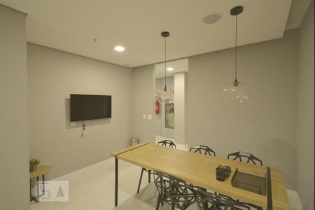 Apartamento à venda com 37m², 1 quarto e 1 vaga Apartamento à venda com 37m², 1 quarto e 1 vagaHall
