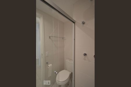 Apartamento à venda com 37m², 1 quarto e 1 vaga Apartamento à venda com 37m², 1 quarto e 1 vagaBanheiro