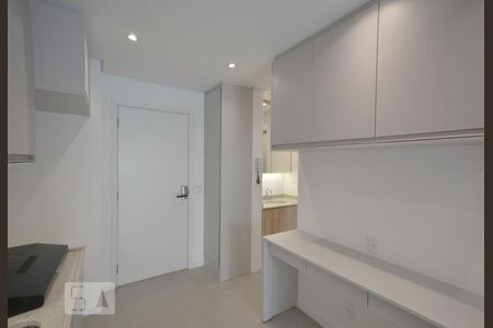 Apartamento à venda com 37m², 1 quarto e 1 vaga Apartamento à venda com 37m², 1 quarto e 1 vagaCozinha