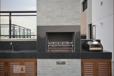 Apartamento à venda com 37m², 1 quarto e 1 vaga Apartamento à venda com 37m², 1 quarto e 1 vagaÁrea comum - Churrasqueira