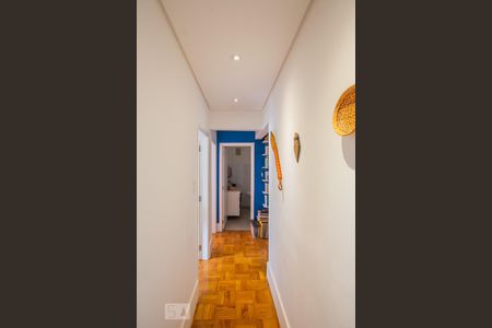 Corredor de apartamento para alugar com 2 quartos, 96m² em Vila Mariana, São Paulo