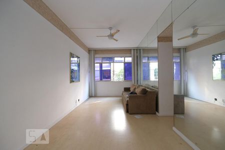 Sala de apartamento à venda com 2 quartos, 75m² em Tijuca, Rio de Janeiro