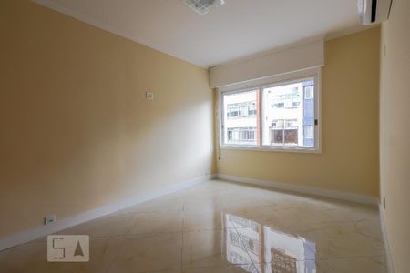 Quarto 1 de apartamento para alugar com 3 quartos, 106m² em Moinhos de Vento, Porto Alegre