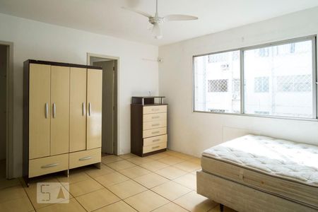 Studio à venda com 27m², 1 quarto e 1 vagaSala/Quarto