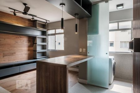 Sala de apartamento para alugar com 1 quarto, 50m² em Perdizes, São Paulo