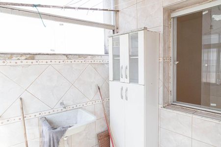 Área de Serviço de apartamento para alugar com 2 quartos, 74m² em Bela Vista, São Paulo