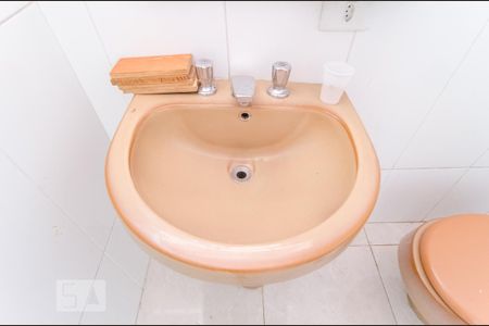 Apartamento à venda com 69m², 3 quartos e 1 vagaBanheiro Social