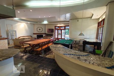 Casa à venda com 580m², 4 quartos e 1 vaga Casa à venda com 580m², 4 quartos e 1 vagaSalão de Festa