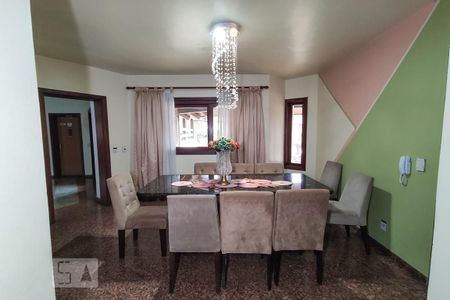 Casa à venda com 580m², 4 quartos e 1 vaga Casa à venda com 580m², 4 quartos e 1 vagaSala de Jantar