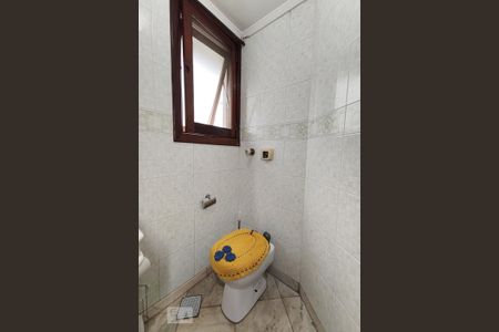 Casa à venda com 580m², 4 quartos e 1 vaga Casa à venda com 580m², 4 quartos e 1 vagaLavabo