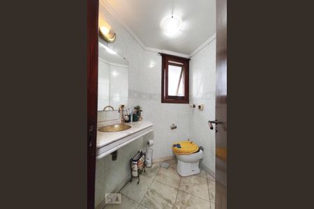 Casa à venda com 580m², 4 quartos e 1 vaga Casa à venda com 580m², 4 quartos e 1 vagaLavabo