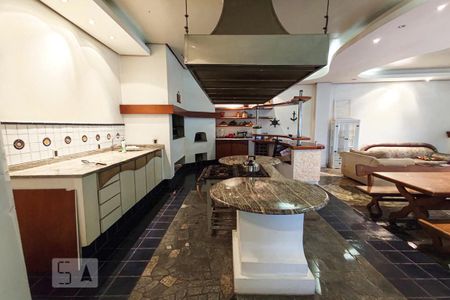 Casa à venda com 580m², 4 quartos e 1 vaga Casa à venda com 580m², 4 quartos e 1 vagaSalão de Festa