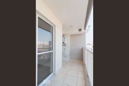 Varanda de apartamento para alugar com 2 quartos, 55m² em Vila Galvão, Guarulhos
