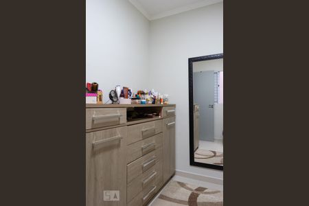 Casa à venda com 102m², 3 quartos e 2 vagas Casa à venda com 102m², 3 quartos e 2 vagasQuarto 2