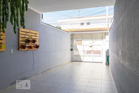 Casa à venda com 102m², 3 quartos e 2 vagas Casa à venda com 102m², 3 quartos e 2 vagasGaragem
