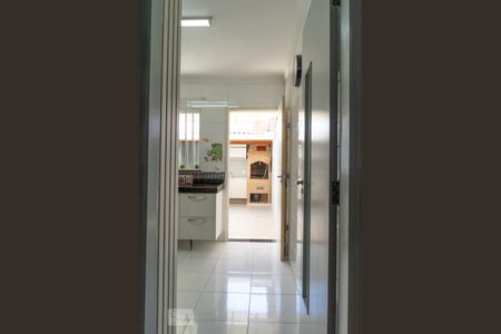 Casa à venda com 102m², 3 quartos e 2 vagas Casa à venda com 102m², 3 quartos e 2 vagasCozinha