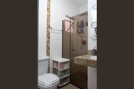 Casa à venda com 102m², 3 quartos e 2 vagas Casa à venda com 102m², 3 quartos e 2 vagasBanheiro