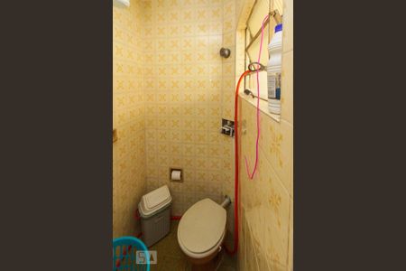 Casa à venda com 110m², 2 quartos e 2 vagasBanheiro de Serviço