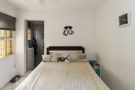 Casa à venda com 110m², 2 quartos e 2 vagassuite