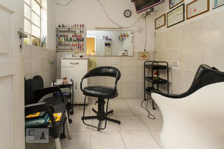 Casa à venda com 110m², 2 quartos e 2 vagasQuarto de Serviço