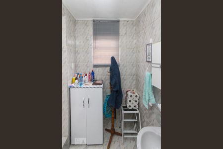 Casa à venda com 110m², 2 quartos e 2 vagasbanheiro da Suite