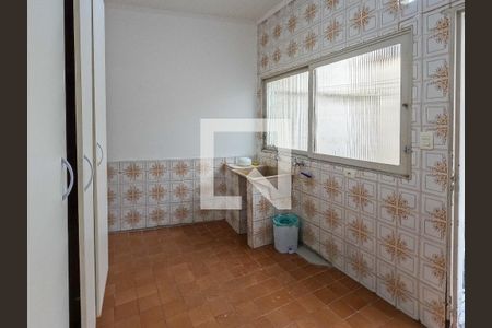 Casa à venda com 250m², 3 quartos e 1 vagaÁrea de Serviço