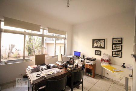Sala de Jantar de casa à venda com 4 quartos, 250m² em Vila Cavaton, São Paulo