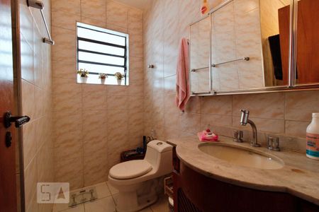 Casa à venda com 180m², 3 quartos e 3 vagasBanheiro