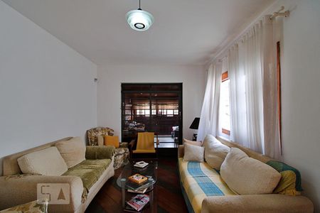 Sala de casa para alugar com 3 quartos, 180m² em Jardim Colombo, São Paulo