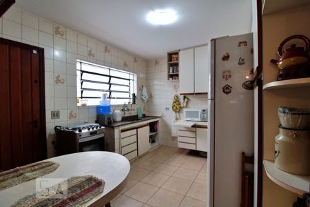 Casa à venda com 180m², 3 quartos e 3 vagasCozinha