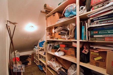 Casa à venda com 180m², 3 quartos e 3 vagasDeposito