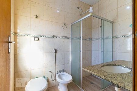 Banheiro da suíte de casa para alugar com 3 quartos, 300m² em Vila Industrial (campinas), Campinas