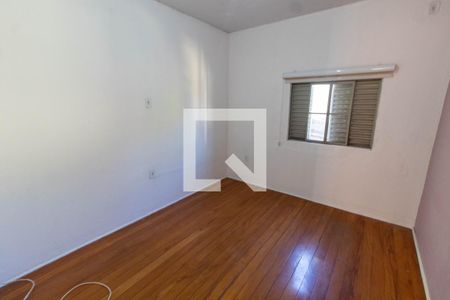 QUARTO 1 de casa para alugar com 2 quartos, 300m² em Vila Industrial (campinas), Campinas