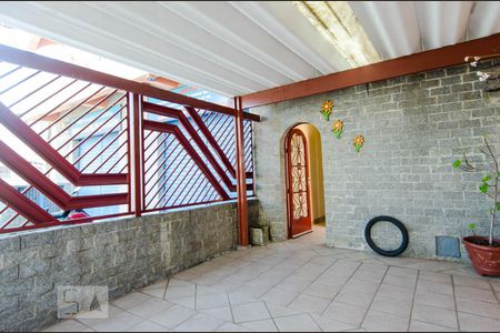 Casa à venda com 430m², 3 quartos e 1 vaga Casa à venda com 430m², 3 quartos e 1 vagaGaragem