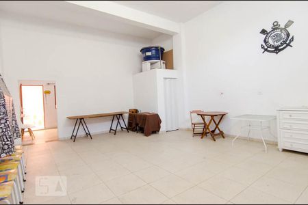 Casa à venda com 430m², 3 quartos e 1 vaga Casa à venda com 430m², 3 quartos e 1 vagaSalão de Festas