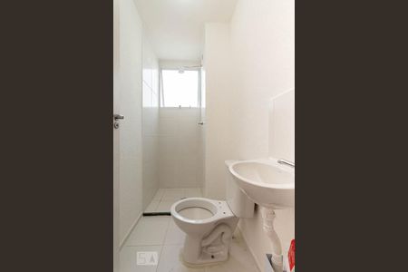 Apartamento à venda com 44m², 2 quartos e sem vaga Apartamento à venda com 44m², 2 quartos e sem vagaBanheiro