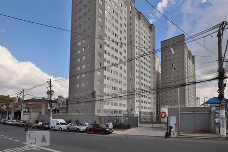 Apartamento à venda com 44m², 2 quartos e sem vaga Apartamento à venda com 44m², 2 quartos e sem vagaFachada